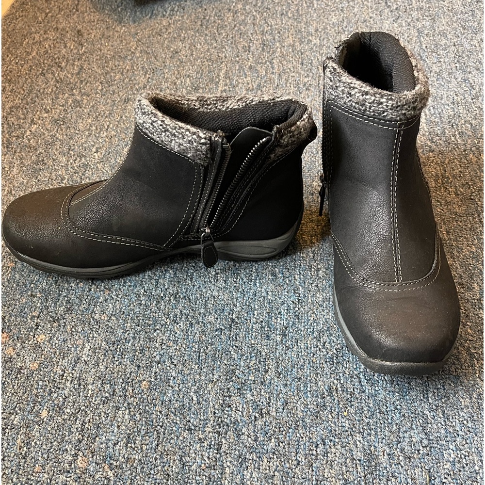 Eastland - Bridget Ankle Boots. Very warm and comfortable. Size 8/Black & Gray